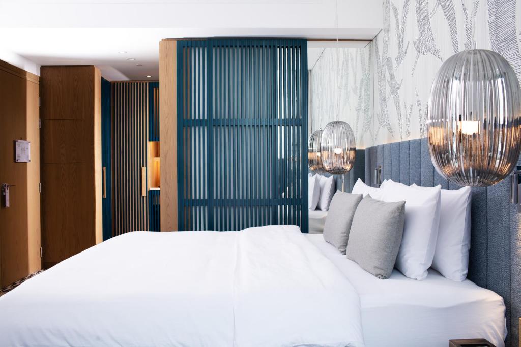 هتل سی سنترال پالاس پالم دبی